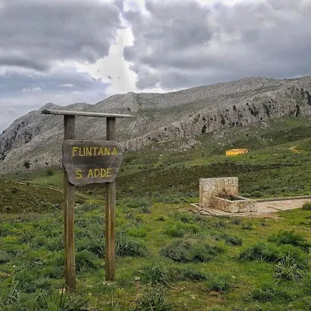 Monolocale Wenge' Сasa de vacaciones Siniscola