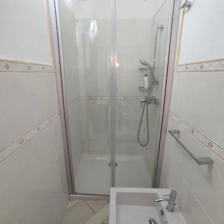 Сasa de vacaciones Monolocale Wenge'